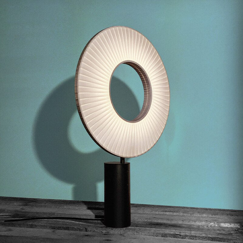 Bordslampa med solceller