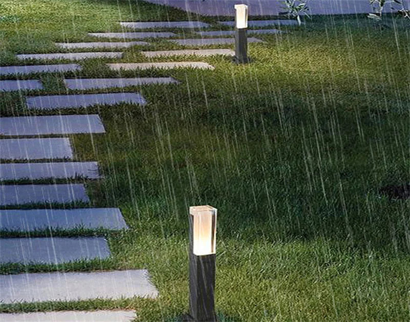 Pilier d'éclairage extérieur pour le jardin