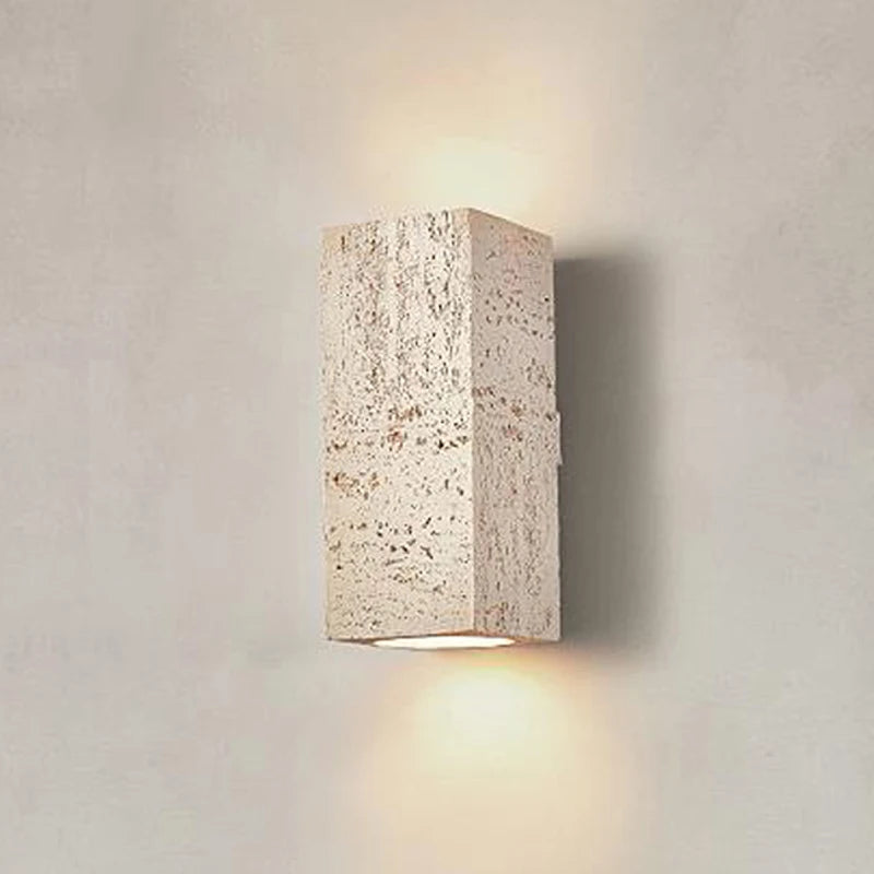 Wabi sabi cement wandlamp