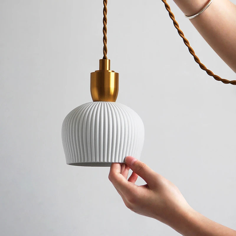 Dining ceramic pendant light