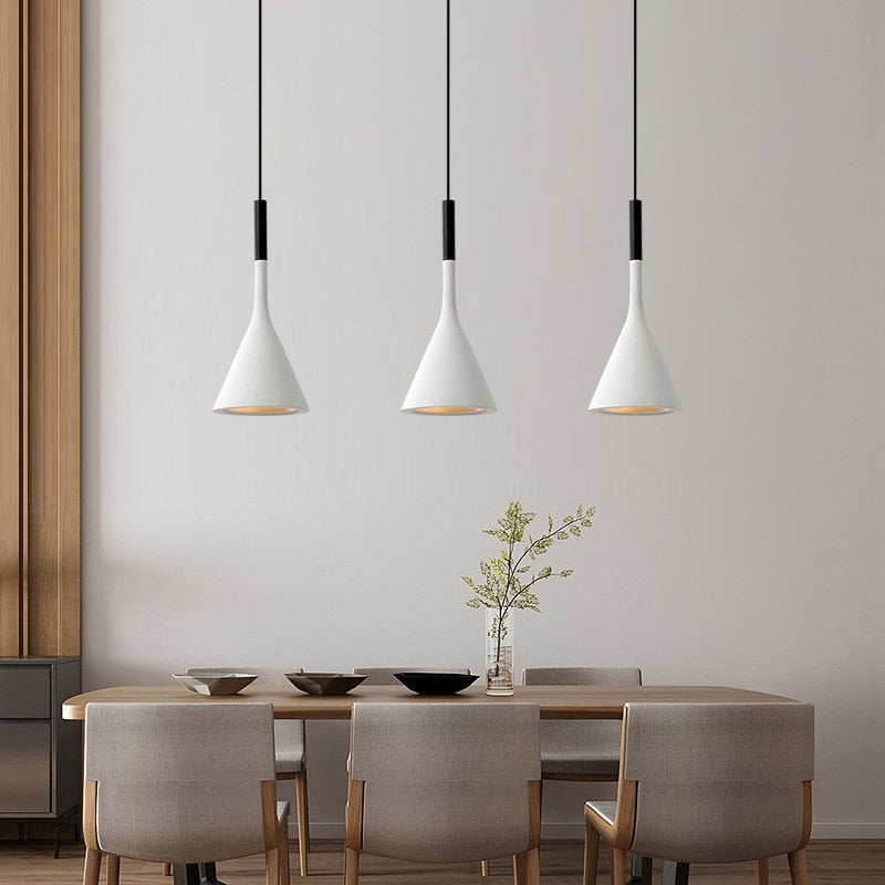 Wabi-Sabi Triangel Pendellampa