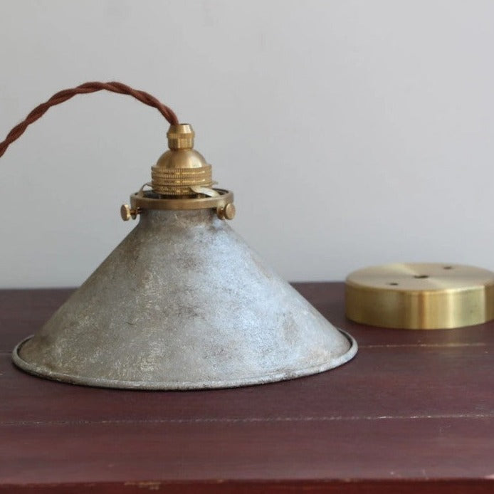 Industrial vintage pendant light