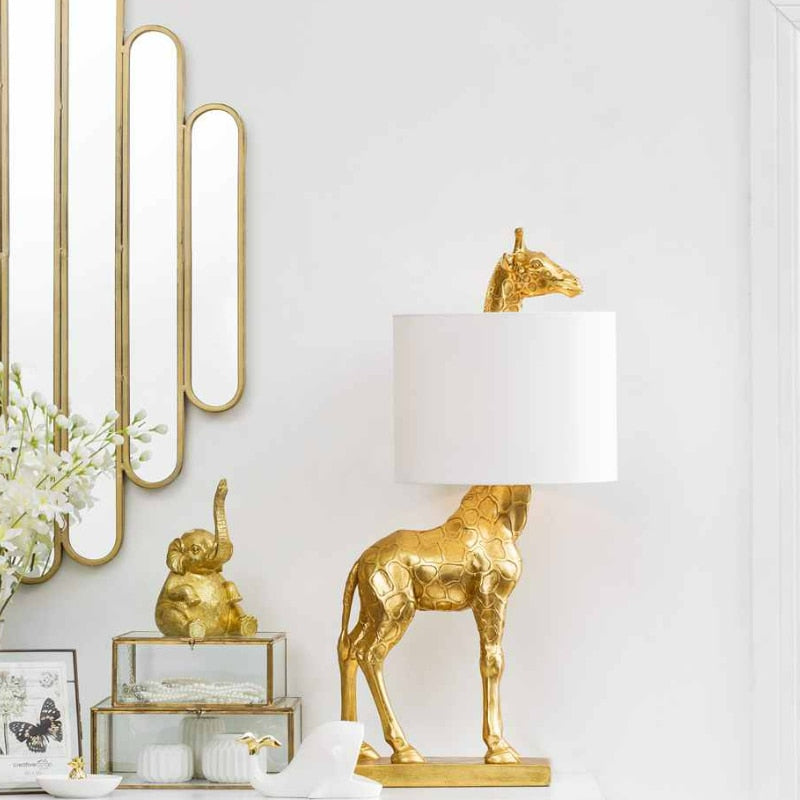 Bordslampa med giraffdesign