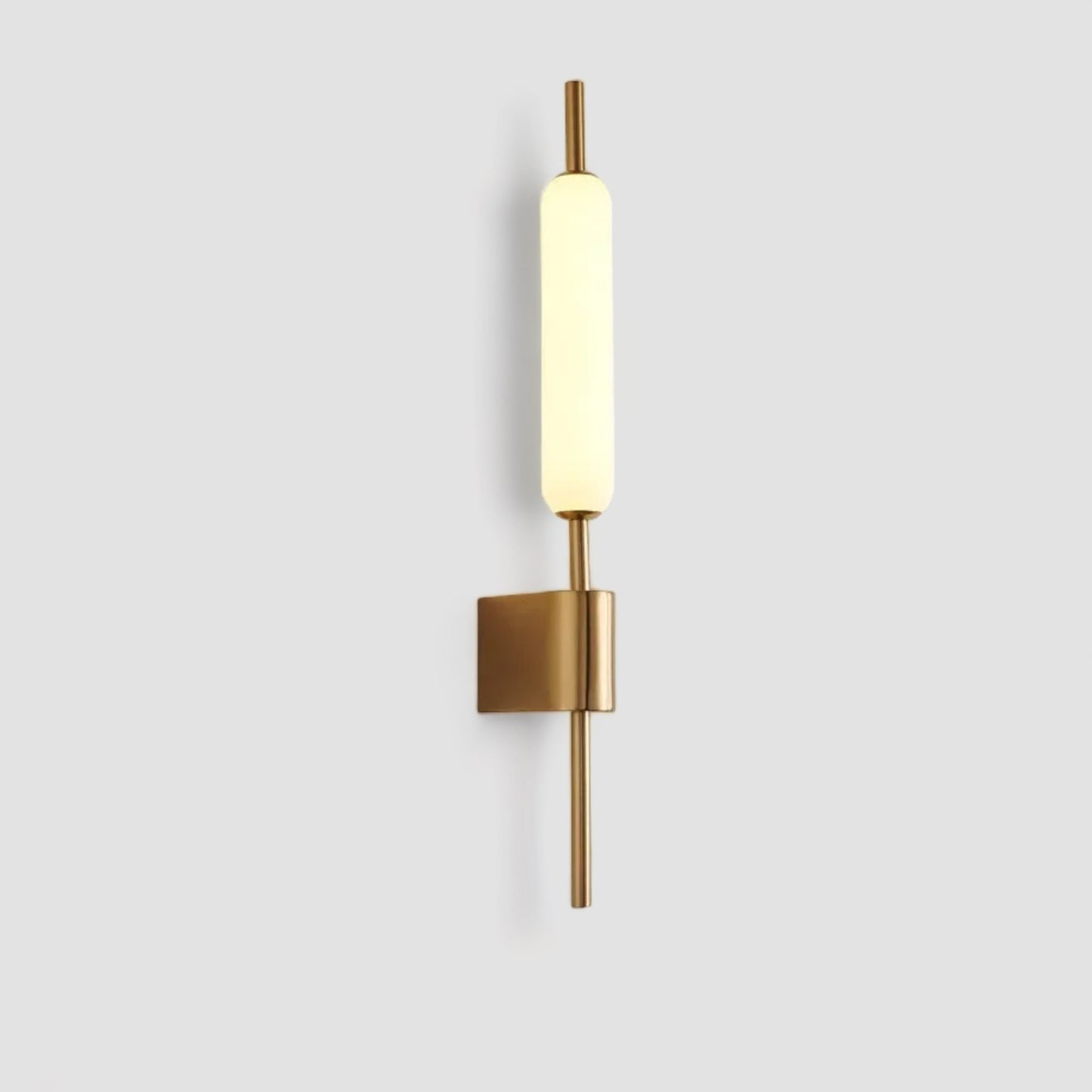 Moderno candelabro dorado