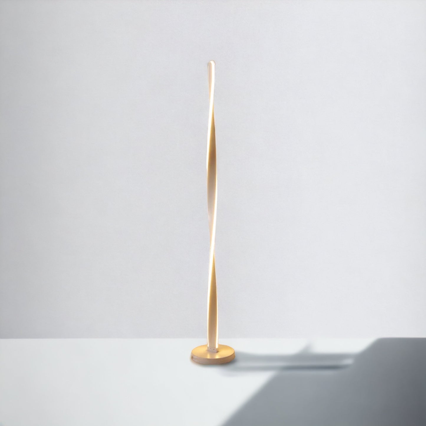 Lampadaire moderne dimmable aluminium