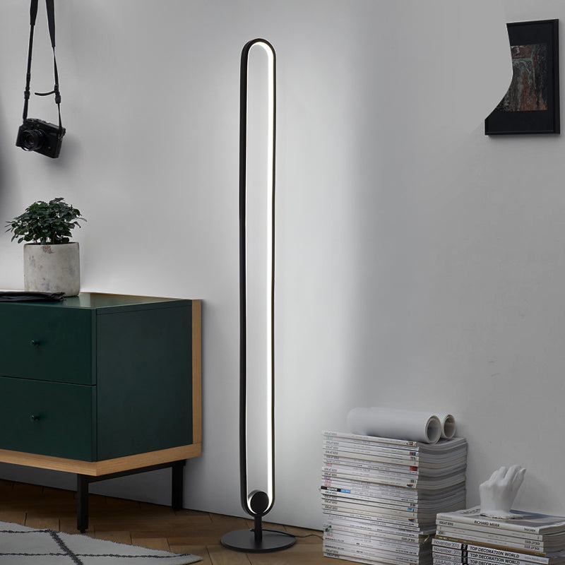 Lampadaire LED minimaliste Warm Light avec finition aluminium