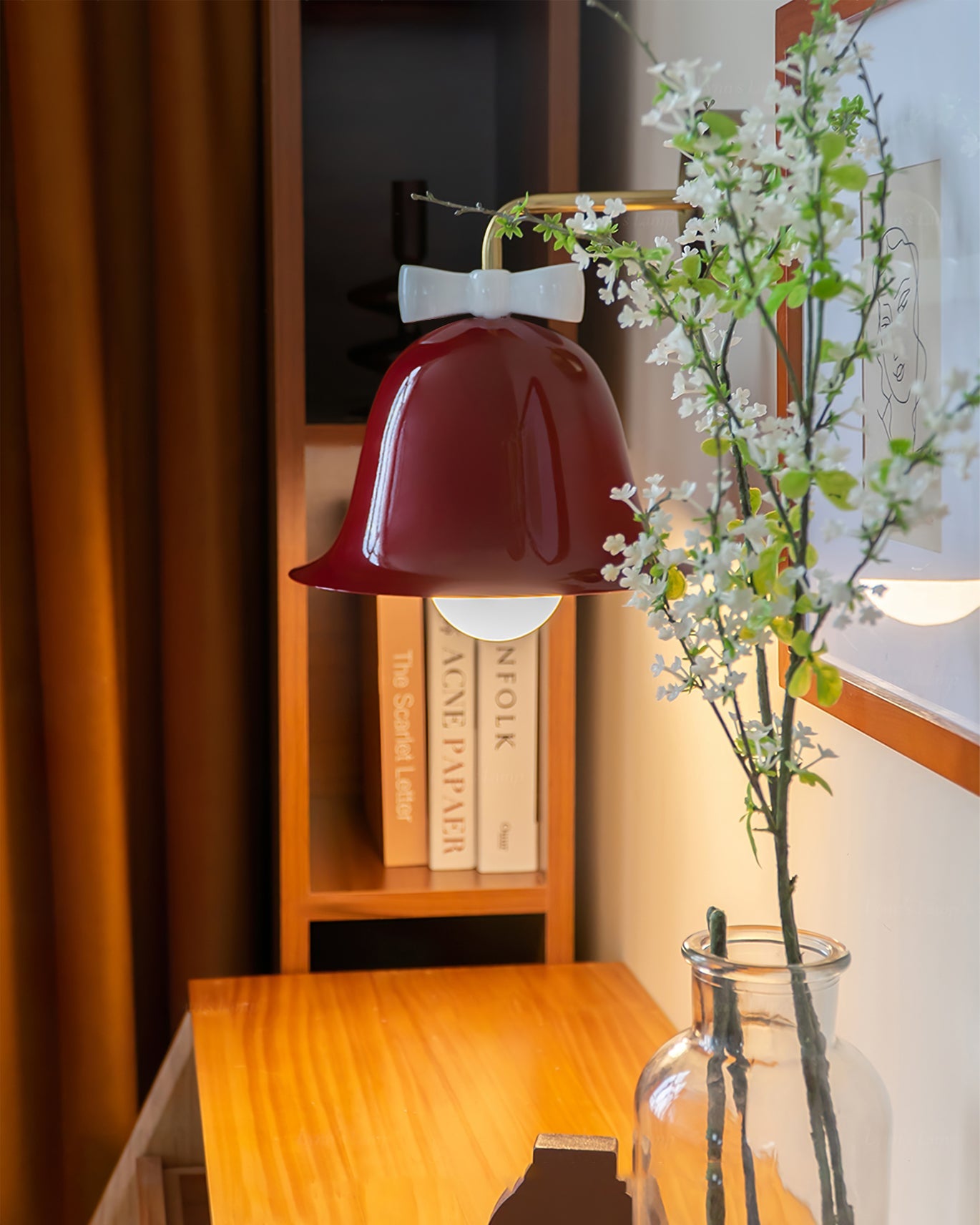 Lampe murale en forme de cloche