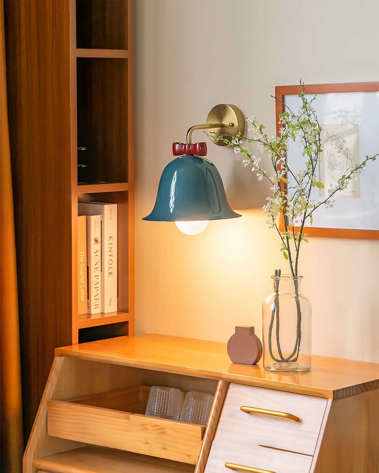 Lampe murale en forme de cloche