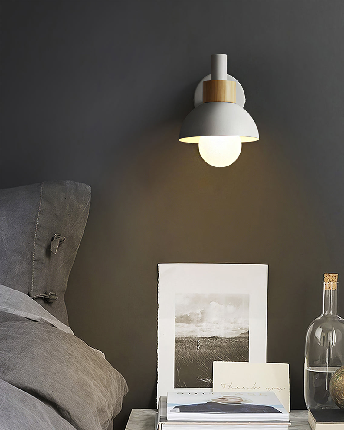 Lampe murale minimaliste en bois