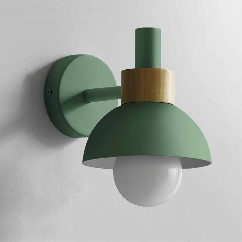 Lampe murale minimaliste en bois