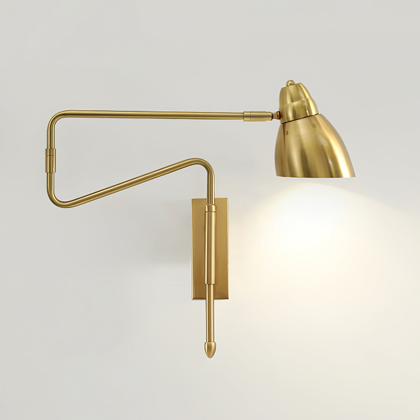 Wandleuchte mit drehbarem Arm