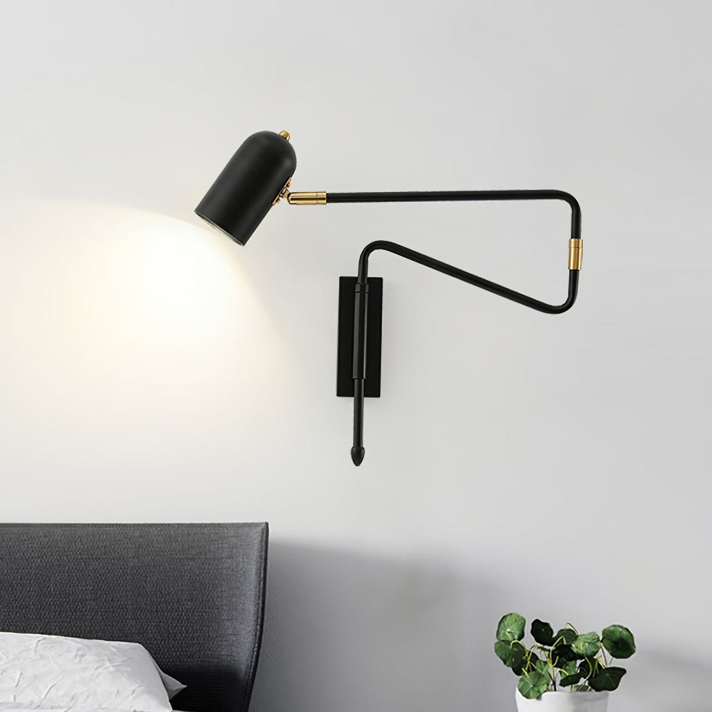 Wandleuchte mit drehbarem Arm