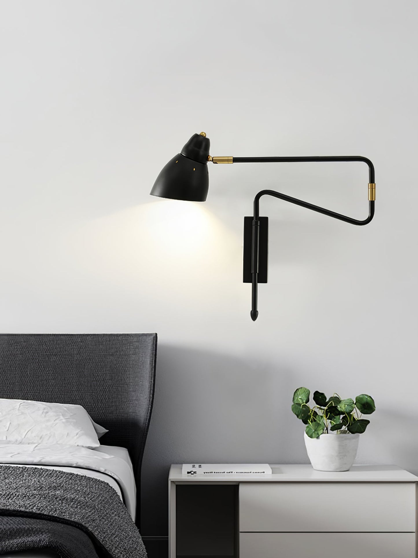 Wandleuchte mit drehbarem Arm