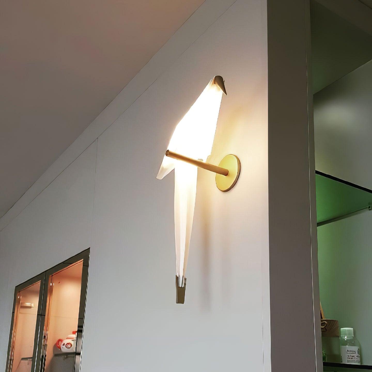Lampe murale en forme d'oiseau