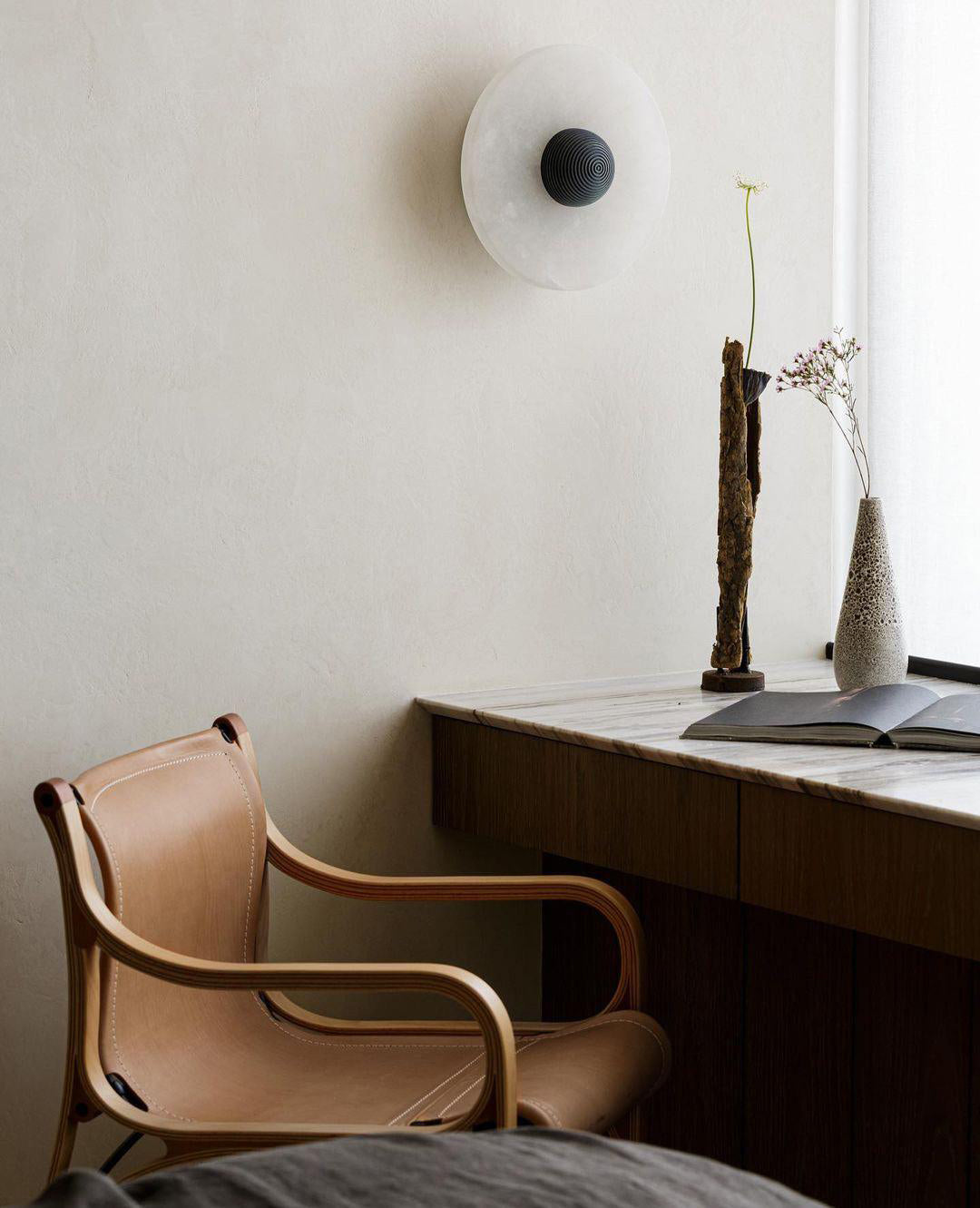 Round Marble Wall Light