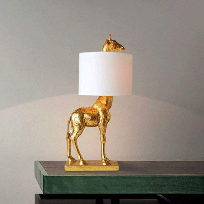 Bordslampa med giraffdesign