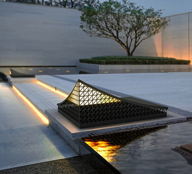Semi-Pyramid Solar Light