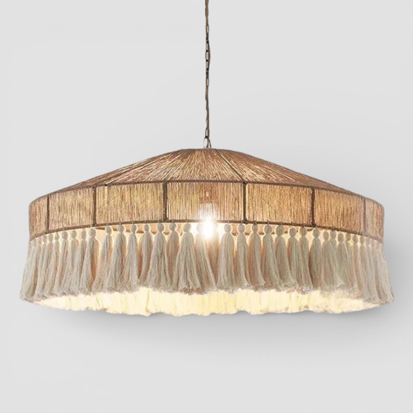 Lampadario accogliente in rattan retrò