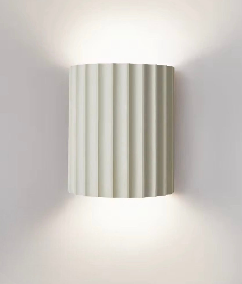 Resin modern wall lamp