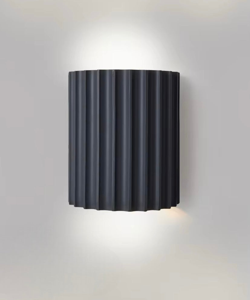 Resin modern wall lamp