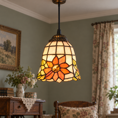 Tiffany-style glass pendant light