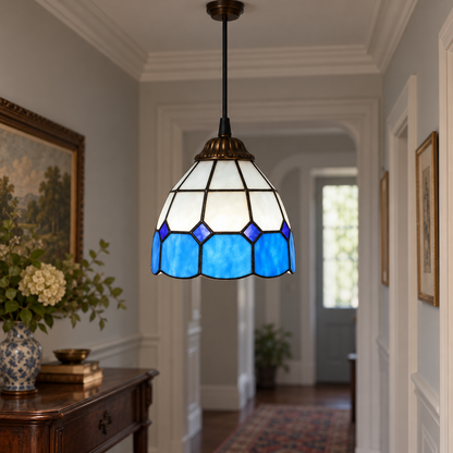 Tiffany-style glass pendant light