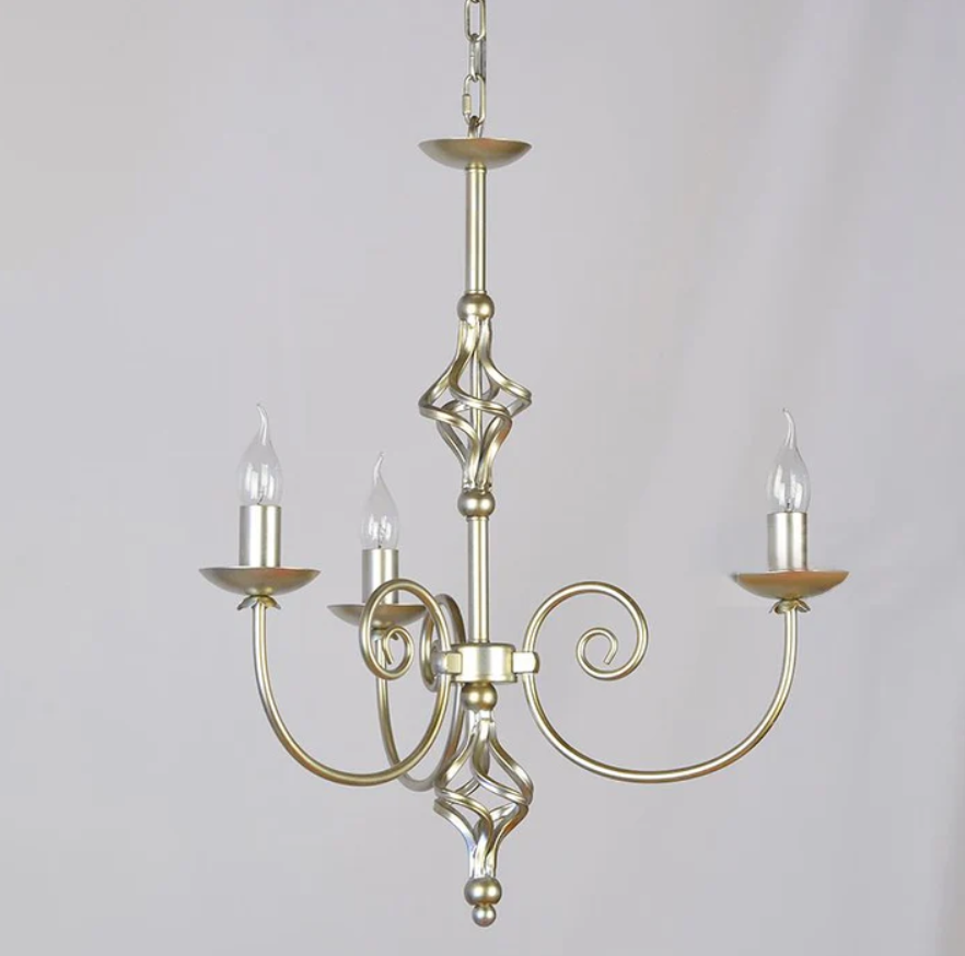 Lustre en fer forgé pour salle d'art