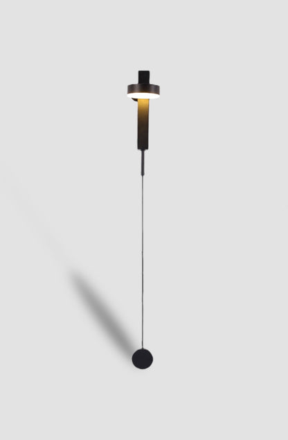 REZO Wall Lamp