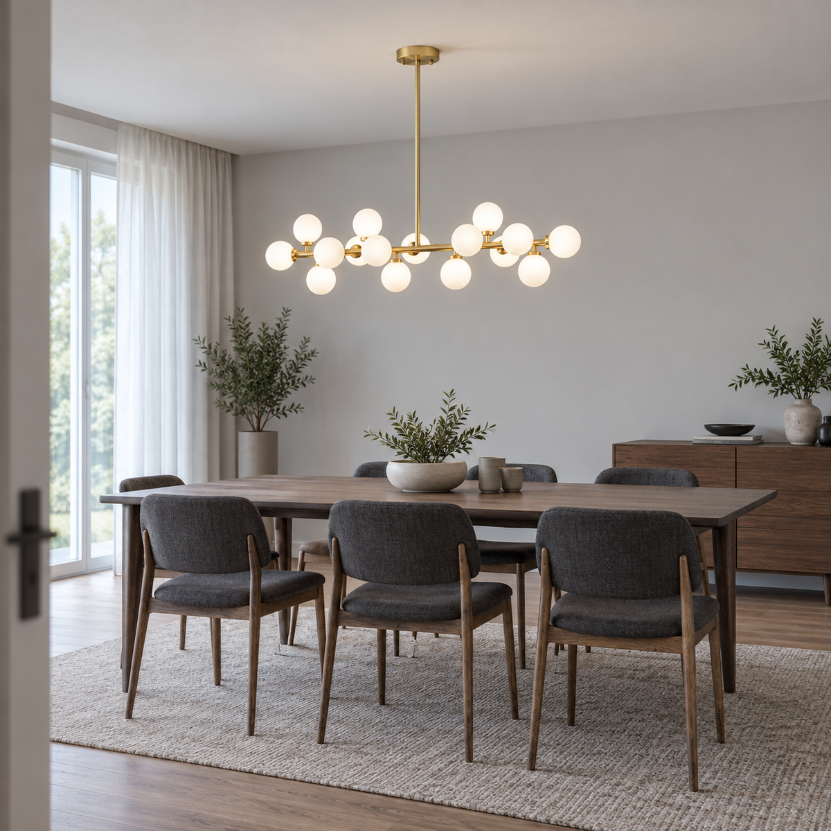 Ljuskrona med nordisk glödlampa för matsal