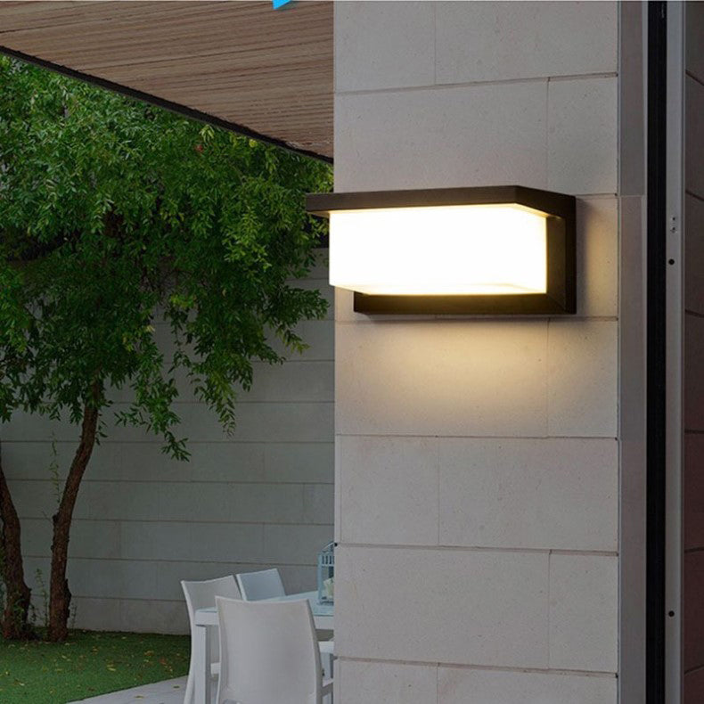 Luxely Motion Sensor Garden Light