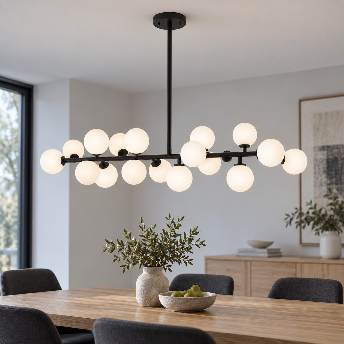 Ljuskrona med nordisk glödlampa för matsal