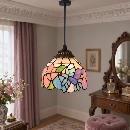 Tiffany-style glass pendant light