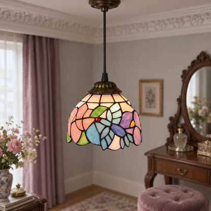 Tiffany-style glass pendant light