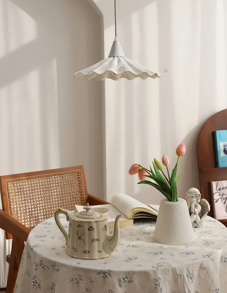 Vintage japansk hängande lampa med blomma