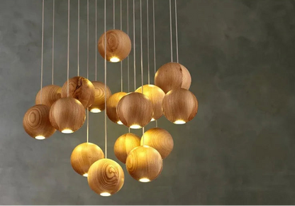 Hänglampa i massivt trä