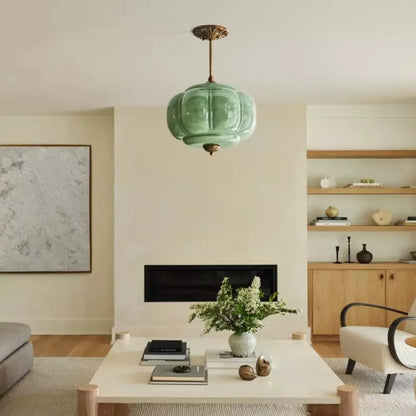 Suspension en verre opalin vert nacré