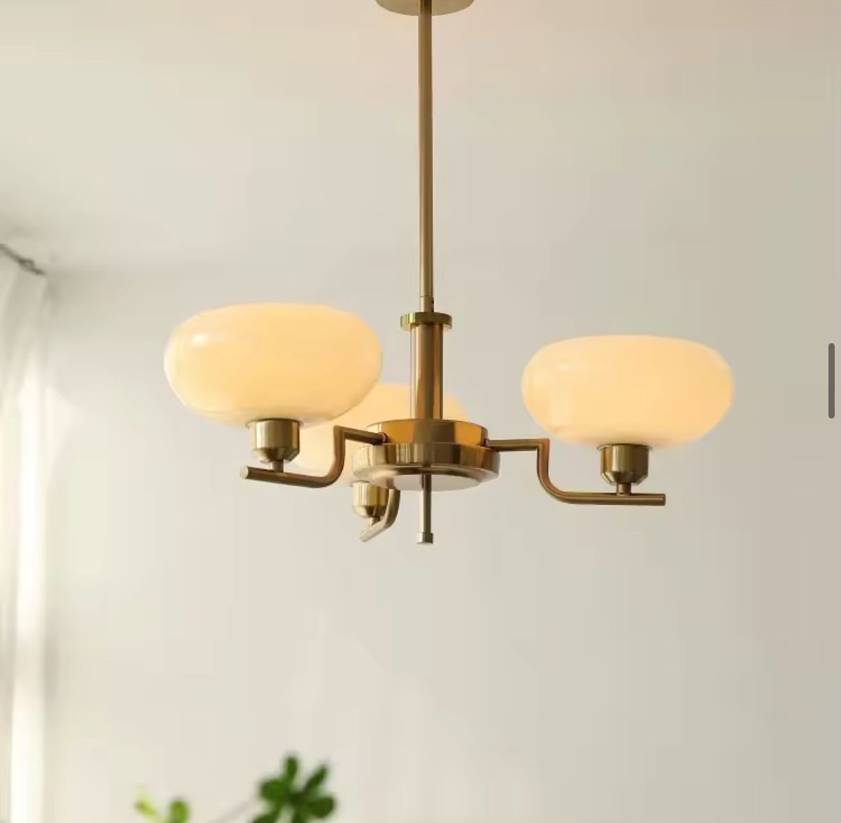 Vom Bauhaus inspirierter LED-Kronleuchter für das Wohnzimmer