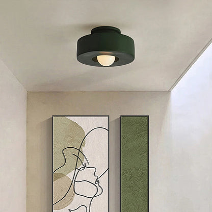 Plafonnier moderne pour couloir