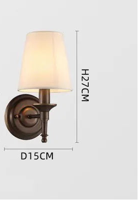 Koperen kroonluchter met stoffen lampenkappen