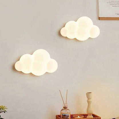 Wolken- en sterrenwandlamp
