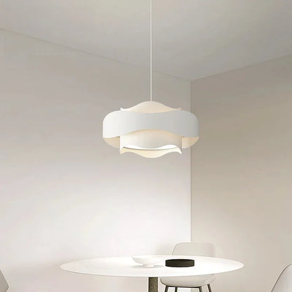 Lustre rond blanc à LED ondulé