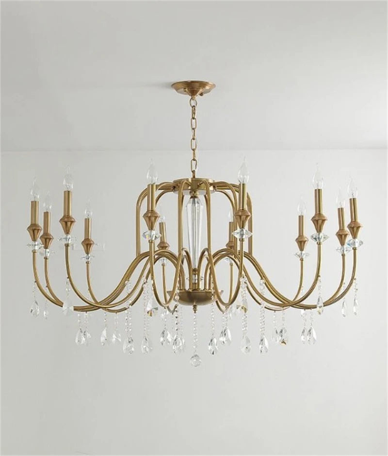 Lustre en fer forgé avec bougeoirs en cristal