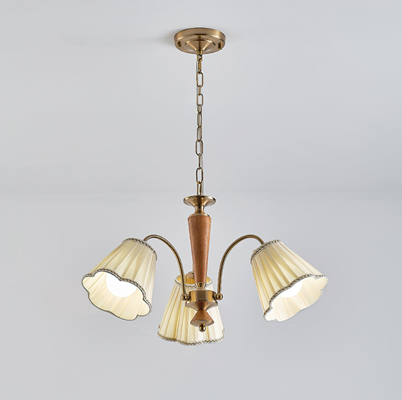 Antiker Kronleuchter für den Essbereich mit Stoffschirmen