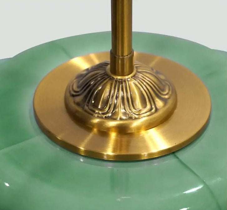 Suspension en verre opalin vert nacré