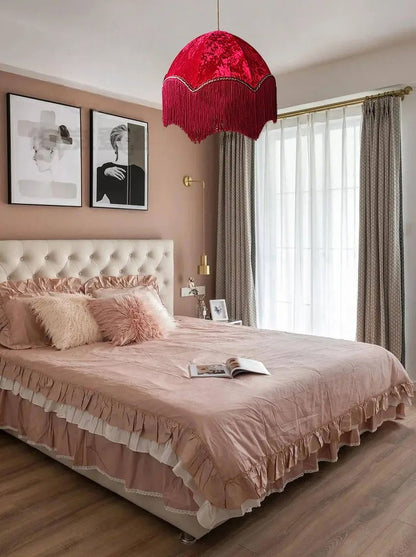 Lustre français vintage en tissu à pompons