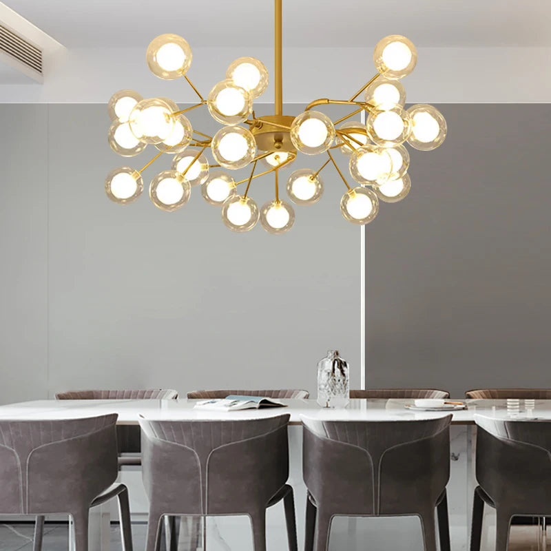 Scandinavische kroonluchter in zwart goud voor restaurants en bars