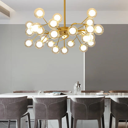 Scandinavische kroonluchter in zwart goud voor restaurants en bars