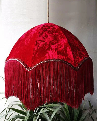 Lustre français vintage en tissu à pompons