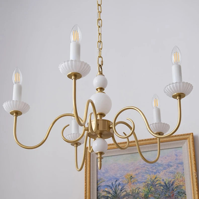 Lustre en cuivre avec bougeoirs