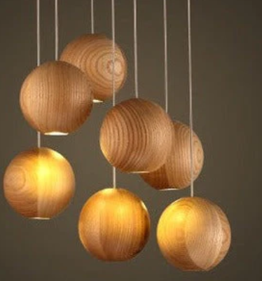 Hänglampa i massivt trä